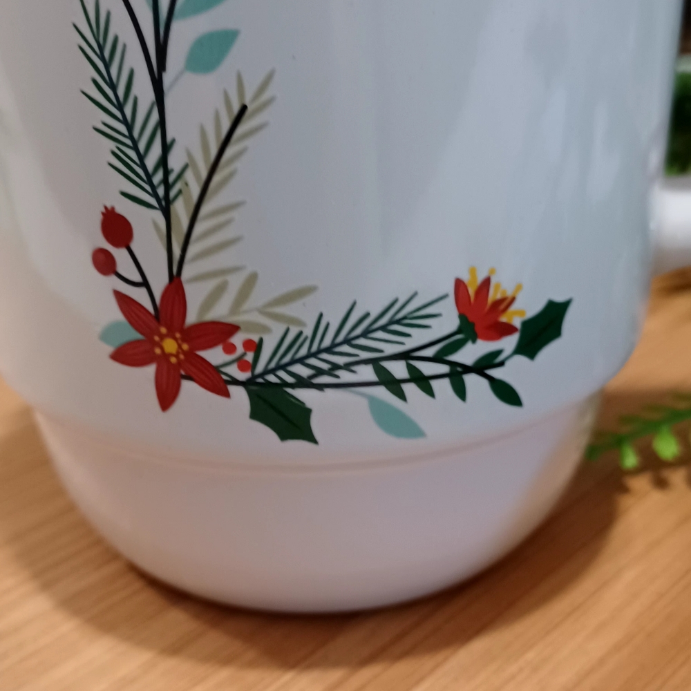 Seasonal Stacking Cups With Metal Rack - Picture 3 of 7